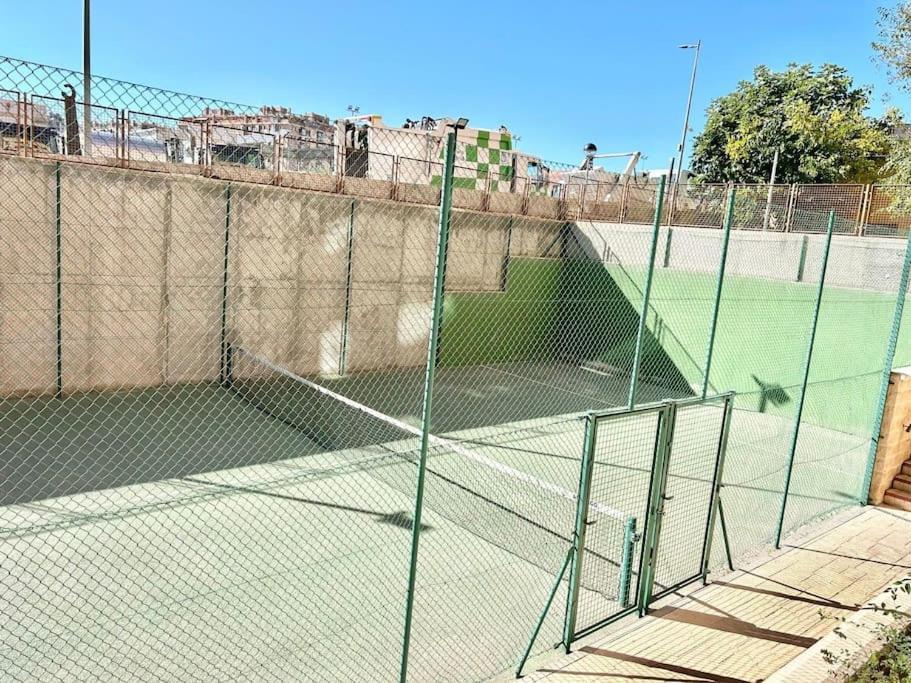 Valleca Tren Sierra Guadalupe 1 Madrid Eksteriør billede